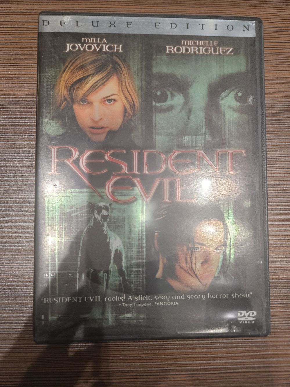 Resident Evil Deluxe Edition DVD